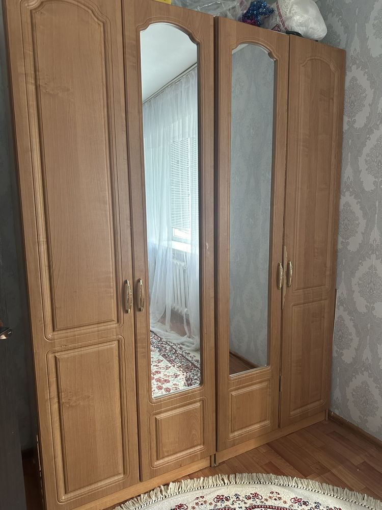 Шкафы для прихожей и в спальню