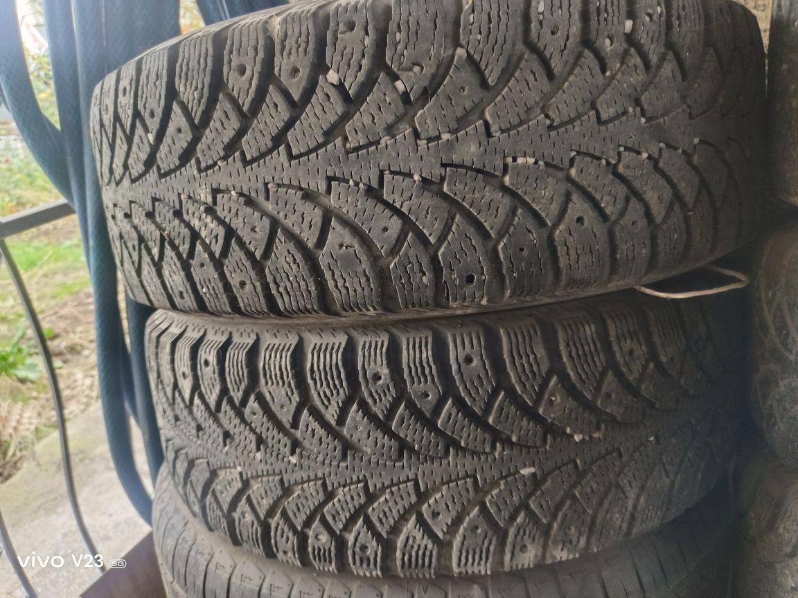 Зимние Шины R15 5 штук