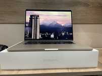 Apple macbook Air 15 m2 Starlight 2023