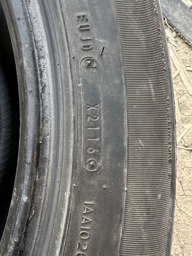 Продам резину летнюю. Dunlop 285/50/20