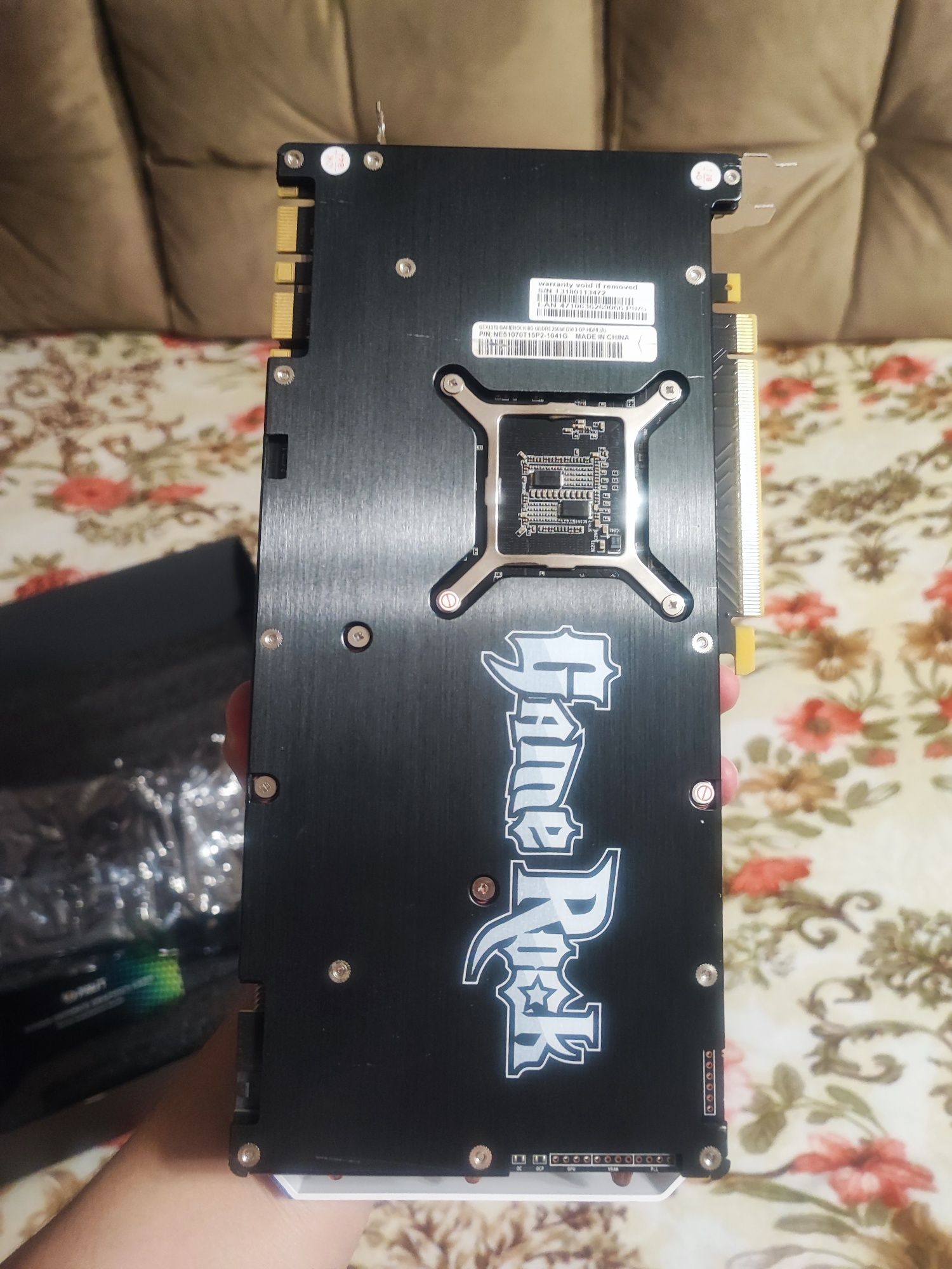 Видеокарта GTX 1070 8gb