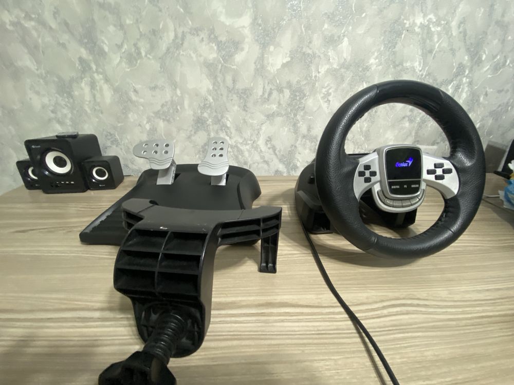 Продам игровой руль или обмен на игровой руль