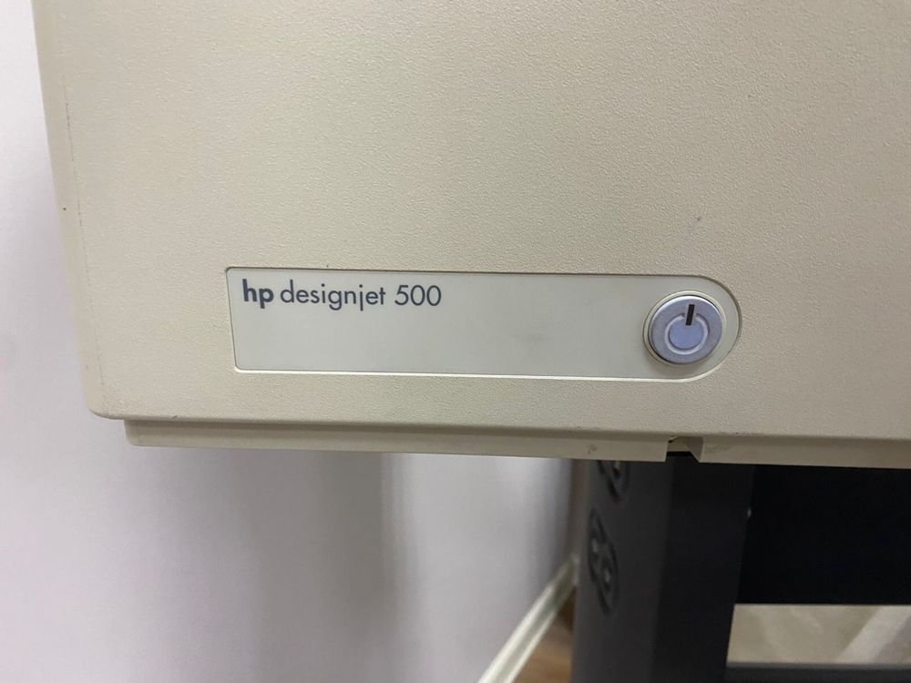 Продам плоттер HP DesignJet 500