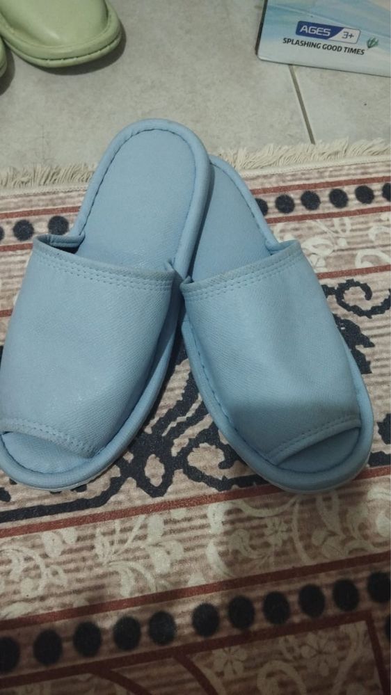 Домашные тапочки массажные