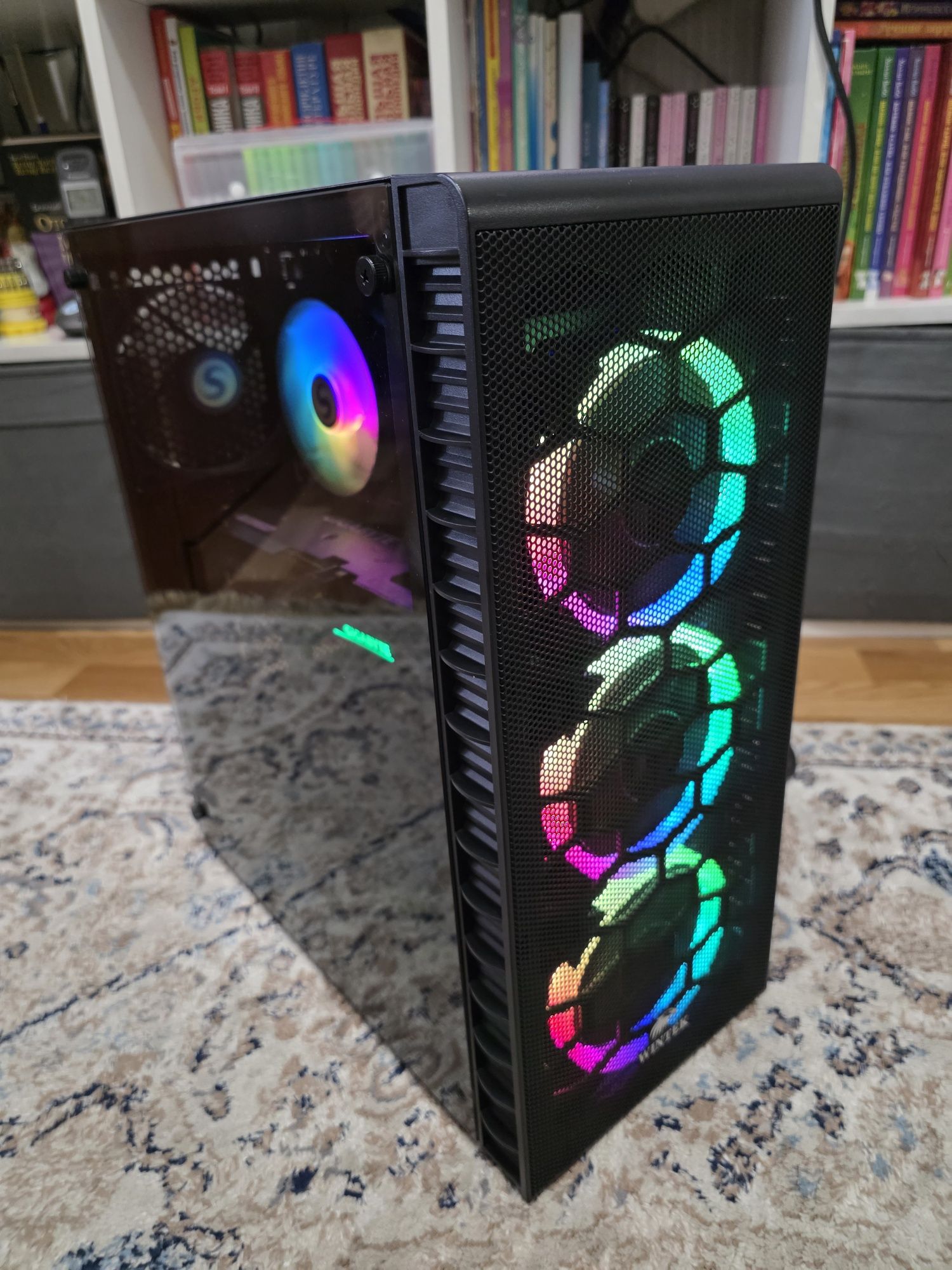 Core i5 10400F. RTX 3060 12Gb