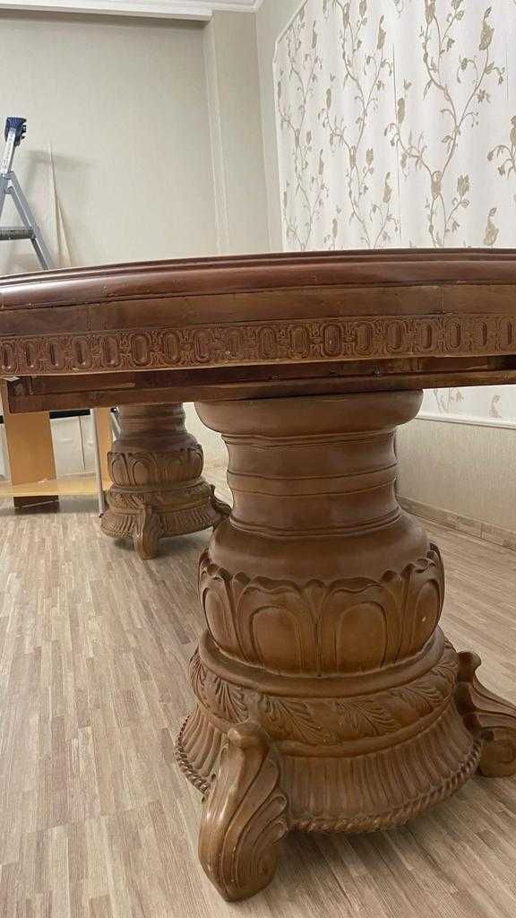 Продам стол 2,6м раздвигается до 3м