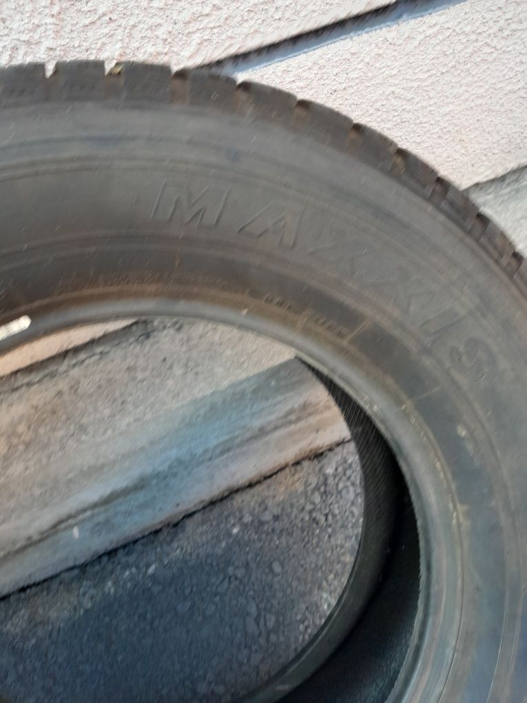 Продам  резину зимние