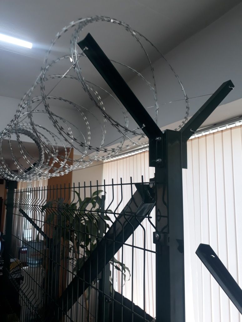 Профессиональный монтаж (Установка) СББ Егоза. Колючей проволоки. АКЛ