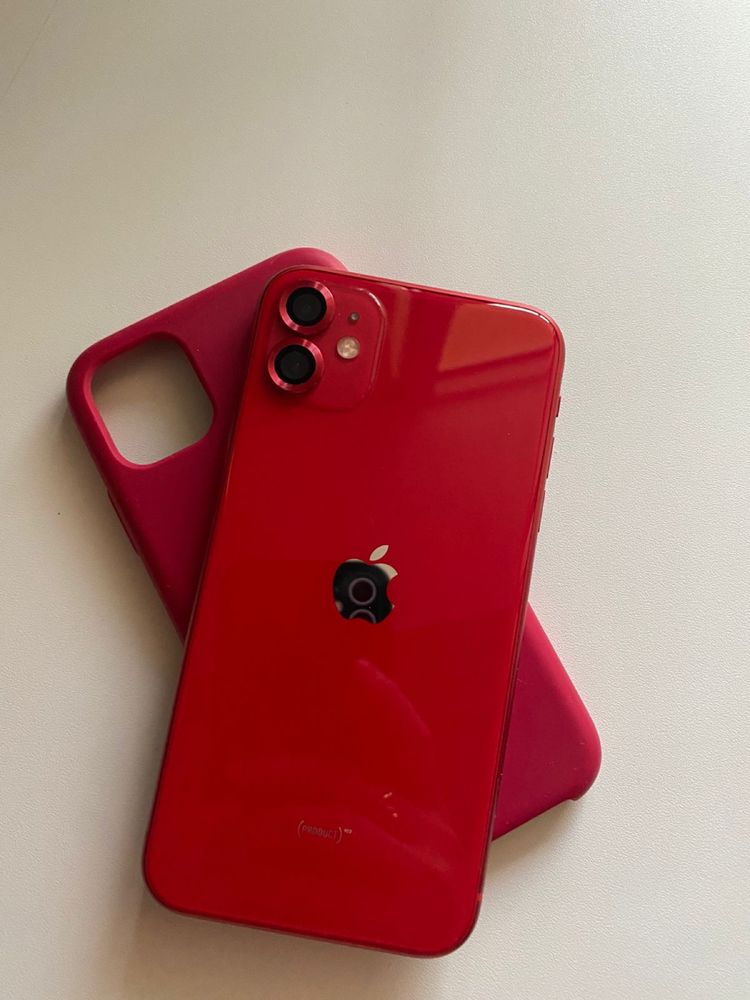 Продам Iphone 11