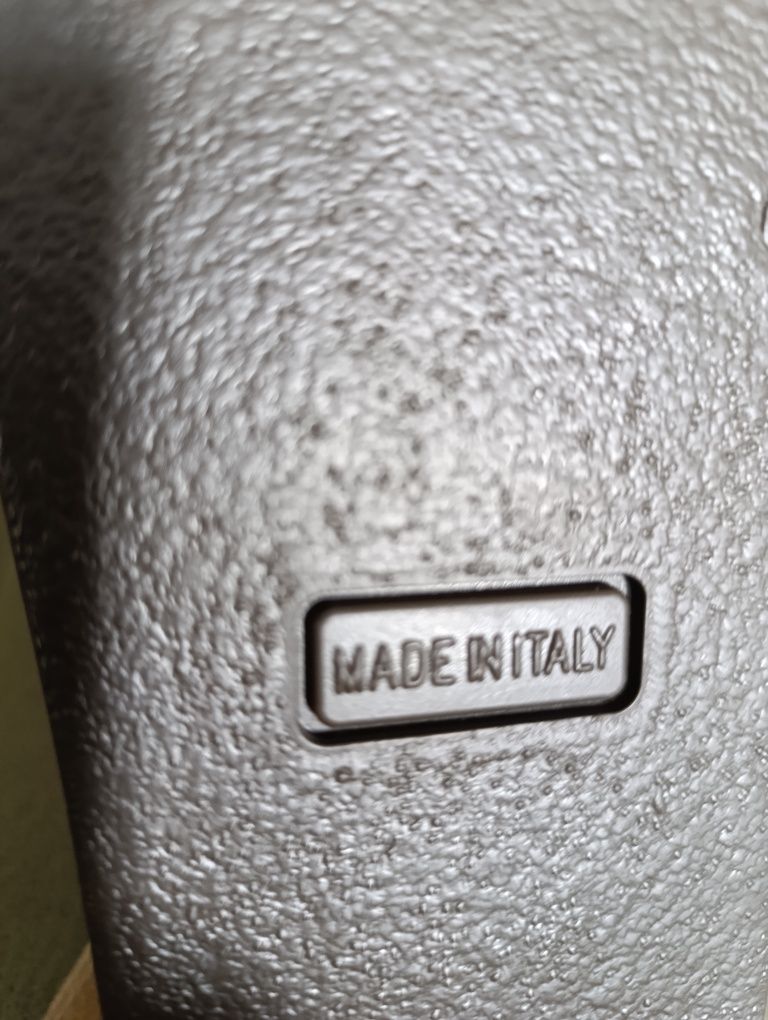 Продам босоножки MAC Италия