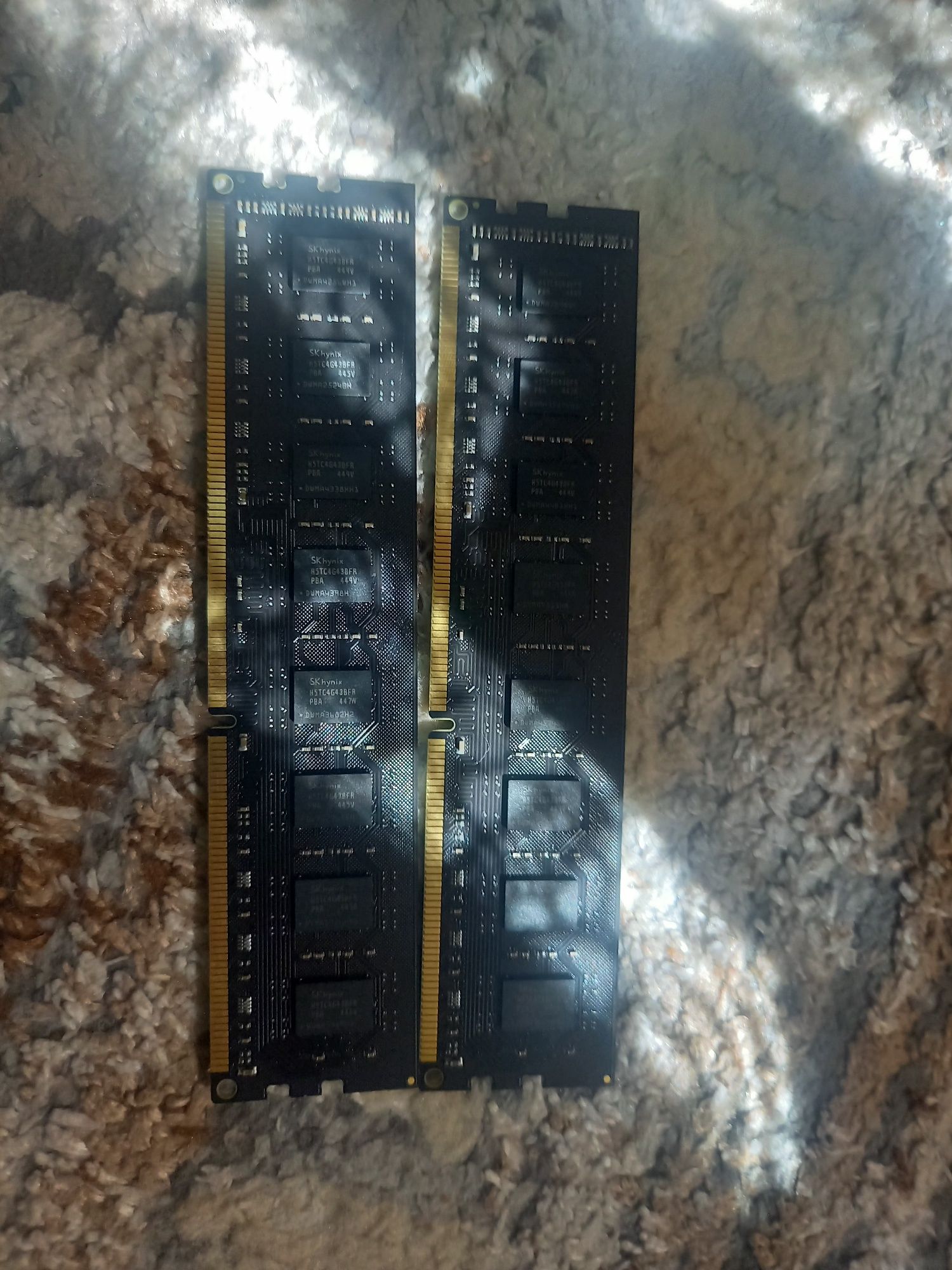 Оперативная память DDR3 по 8GB 1600MHz 1.5v