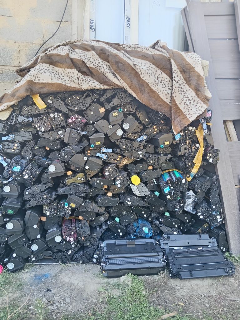 Прадам бу картриджей