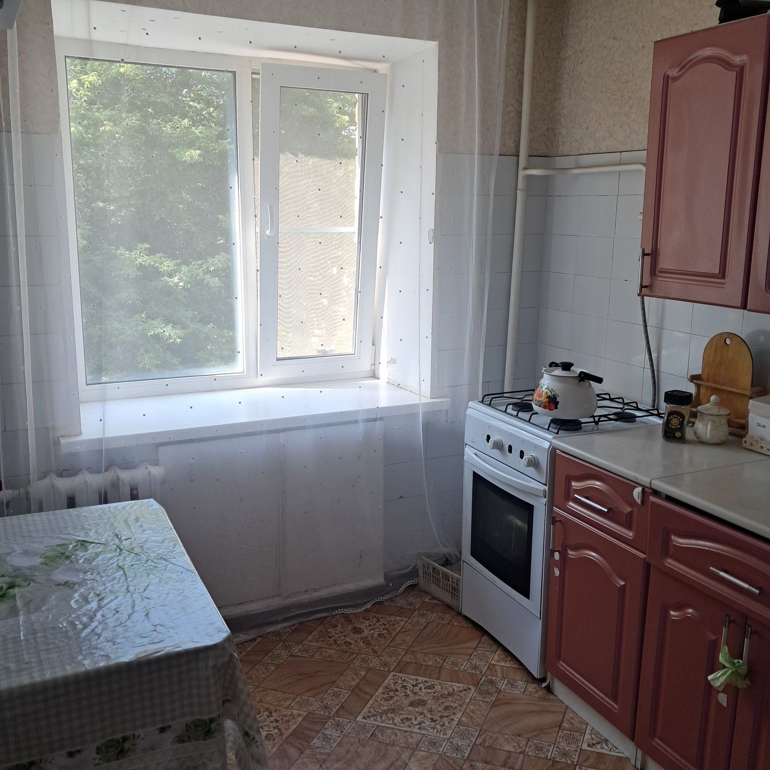 Срочно продам двухкомнатную квартиру