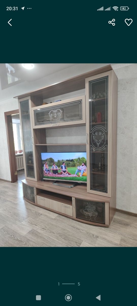 Продам стенку для телевизора