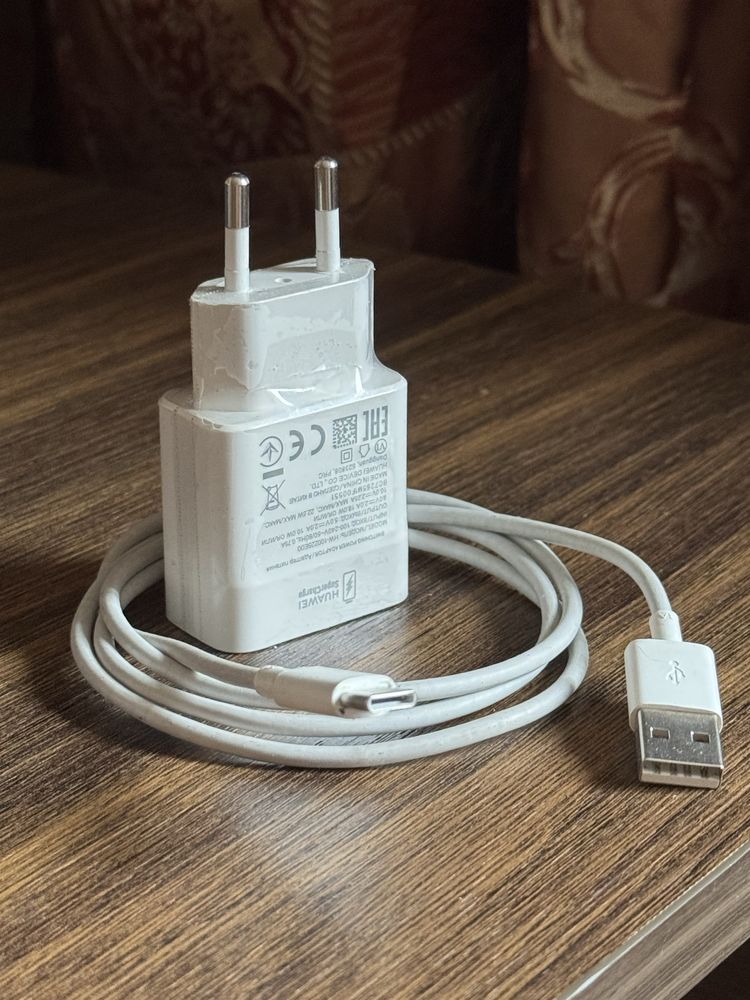 Продаю HUAWEI nova Y70