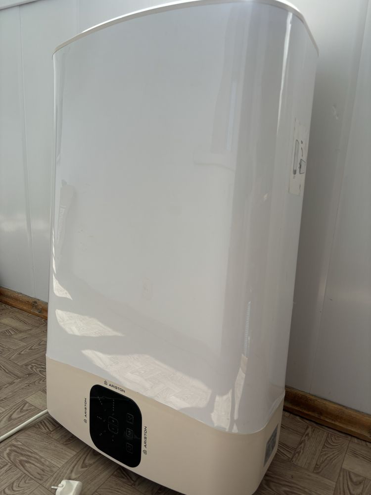 Волонагреватель новый Ariston