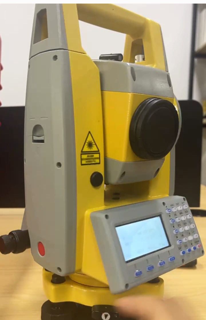 Продам новый тахеометр South NTS362 r1000m2" аналог Leica usb bluetoo