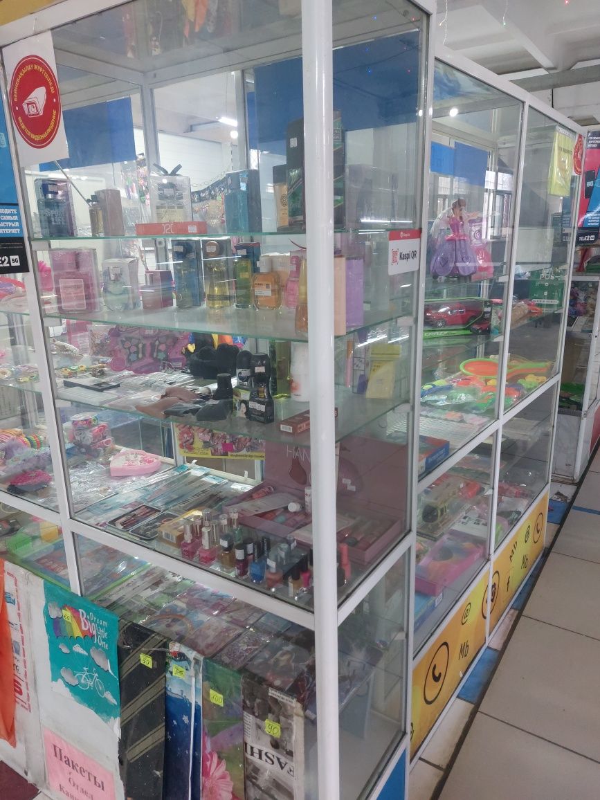 Продаются витрины
