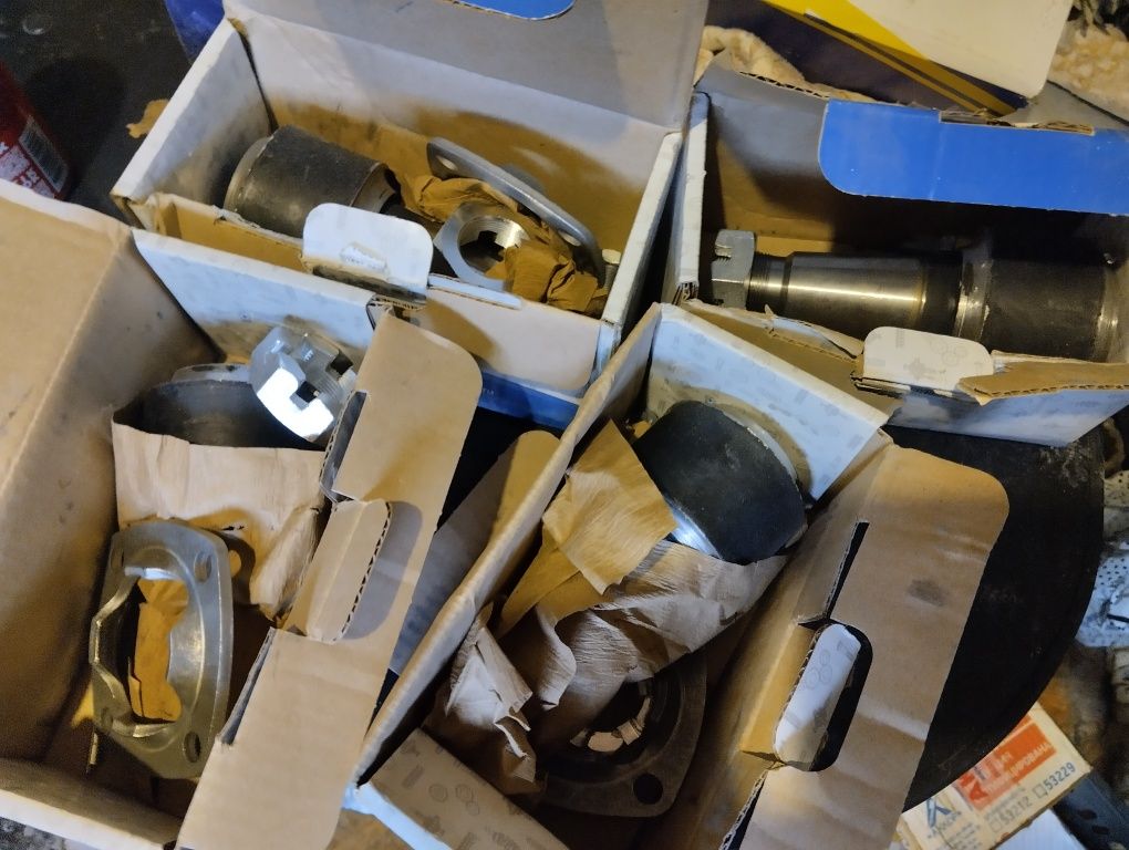 Продам запчасти КАМАЗ