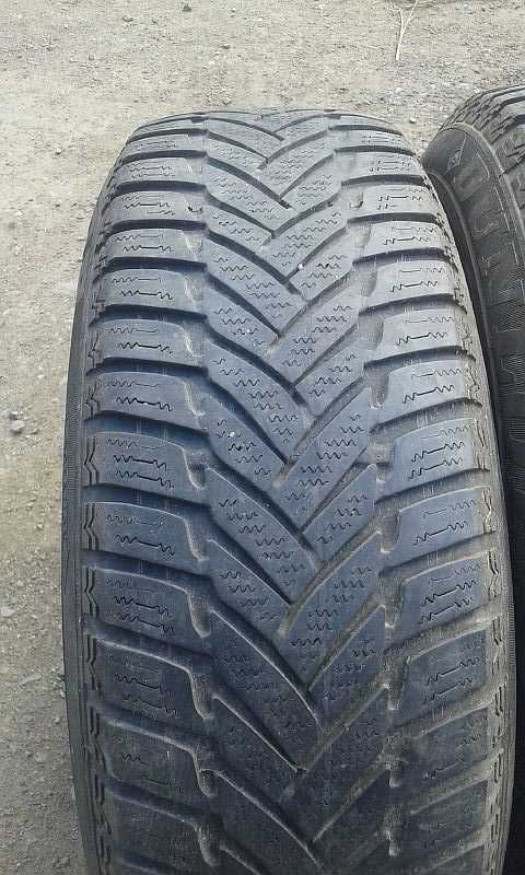 Шины 185/65 R15 - "Dunlop SP Winter Sport M3" (Германия), всесезонные.