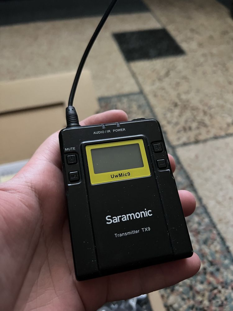 Saramonic микрофон
