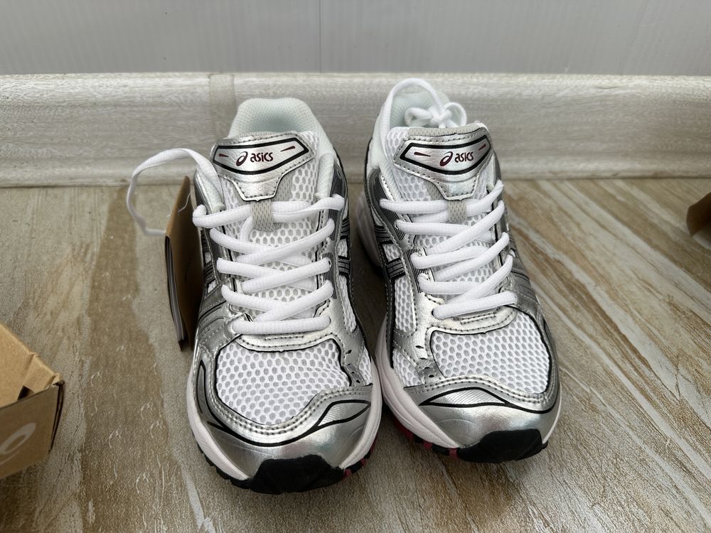 Кроссовки Asics gel Kayano 14