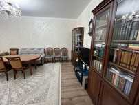 2 ком Квартира, на Батыс-2, на 1 этаже, не угловой, на окнах решётка,