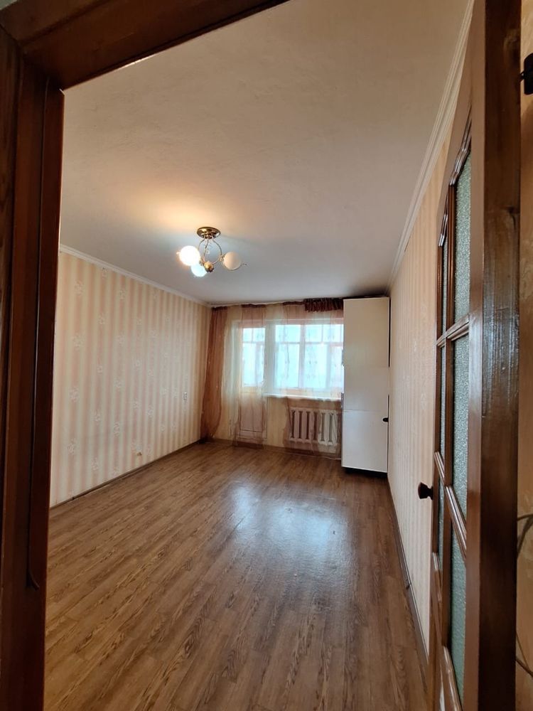 Продам 2 х ком Уют 2 этаж