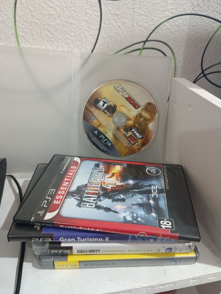 Продам Playstation 3