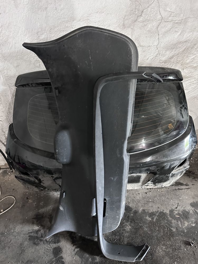 Крышка багажника Qashqai