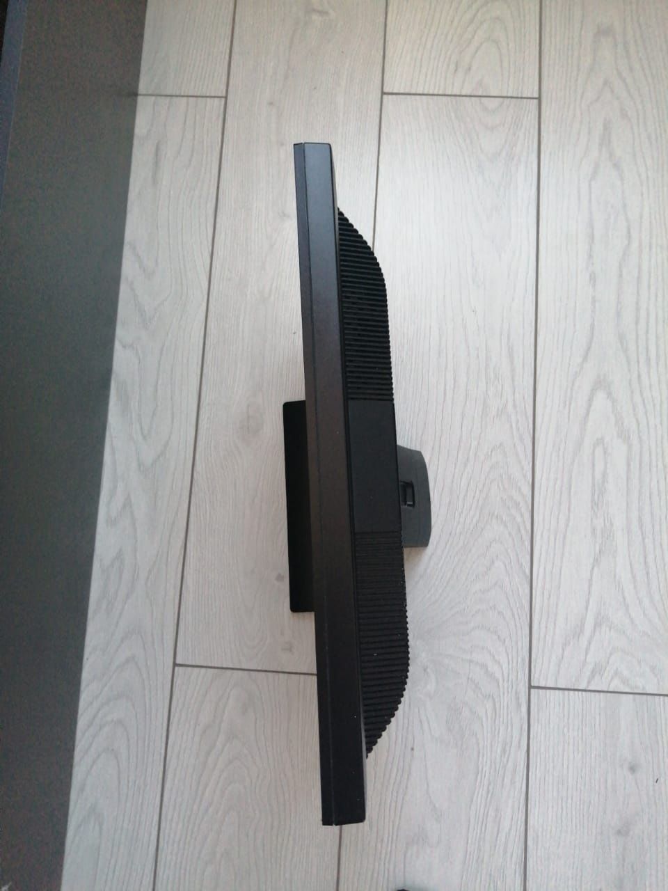 Монитор Benq 19 диагональ