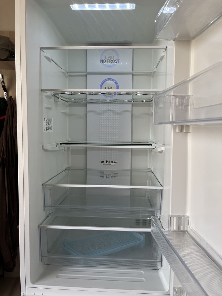 Продам холодильник Haier, в хорошем состоянии