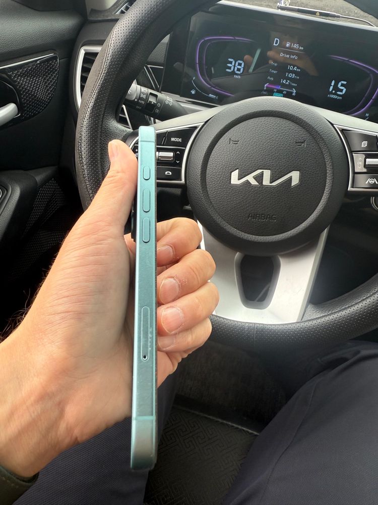 Iphone 16 128 EAC