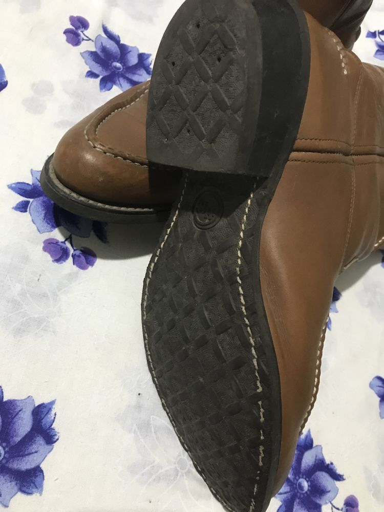 Продам сапоги. Натуральная кожа. 40-41 размер.