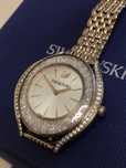 Часы Swarovski