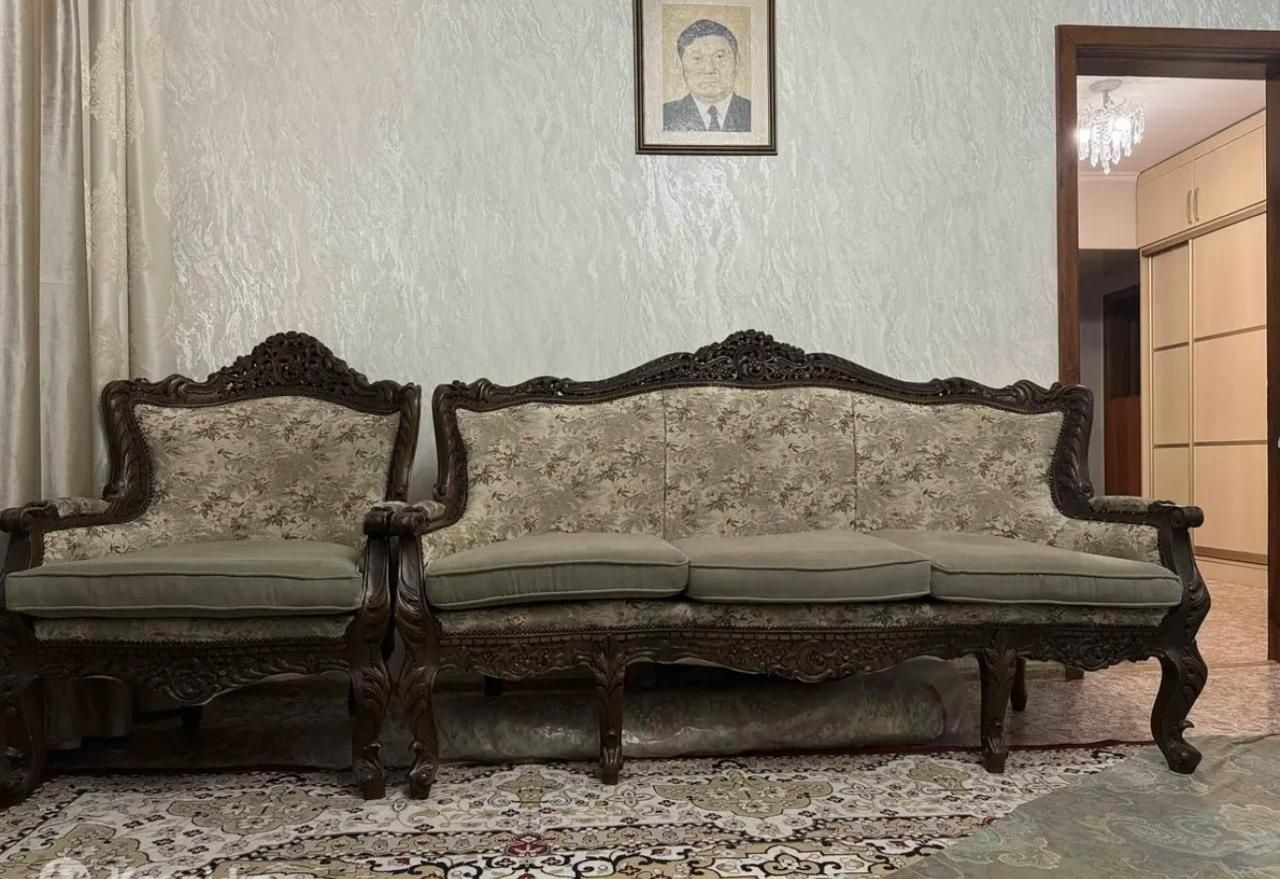 2 Кресла,диван, стол журнальный