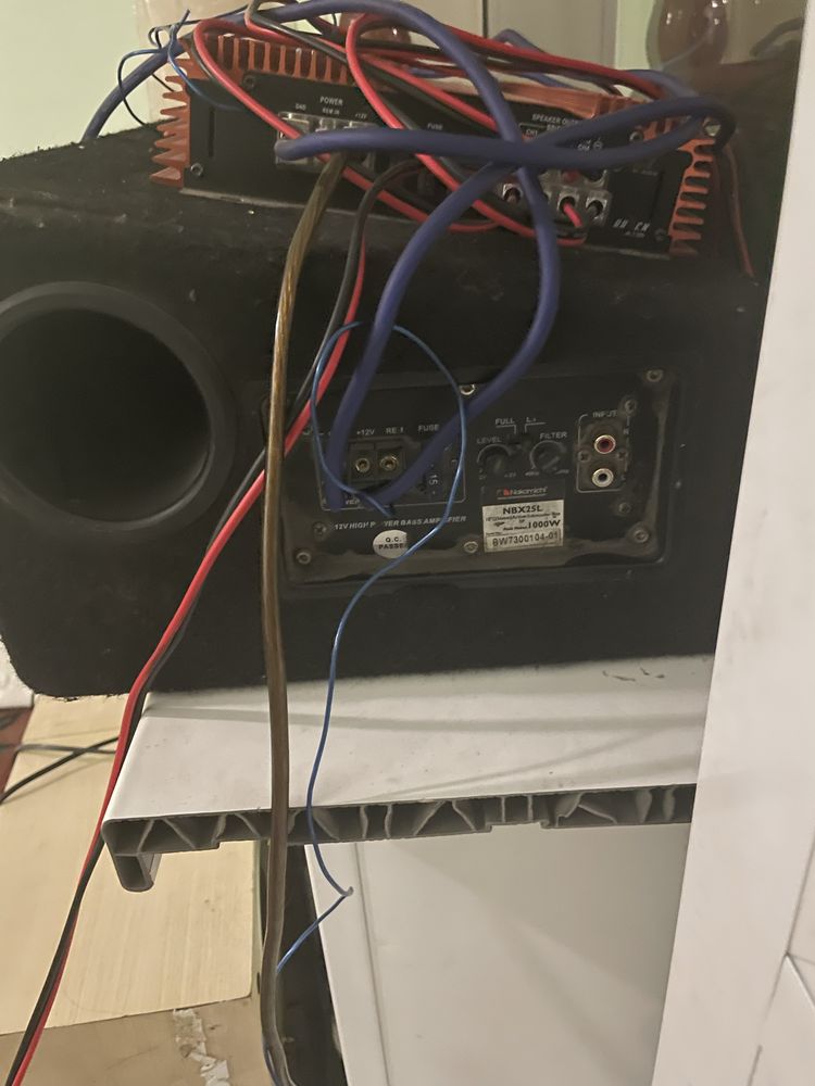 Продам sambuwoofer Box