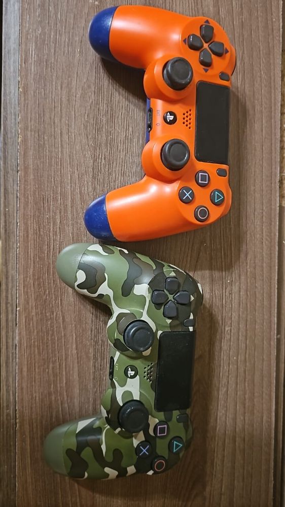 Продам PS4 Slim 1 TB