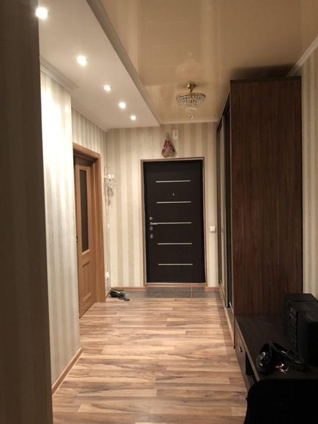 Продам  3 комн квартиру