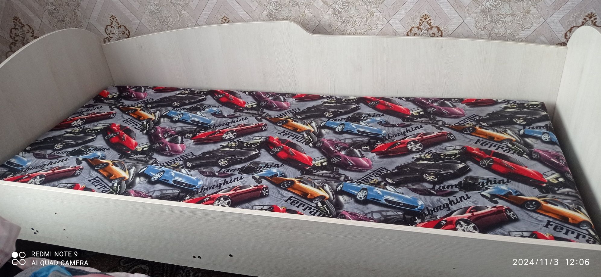 Продам подрастковую кравать