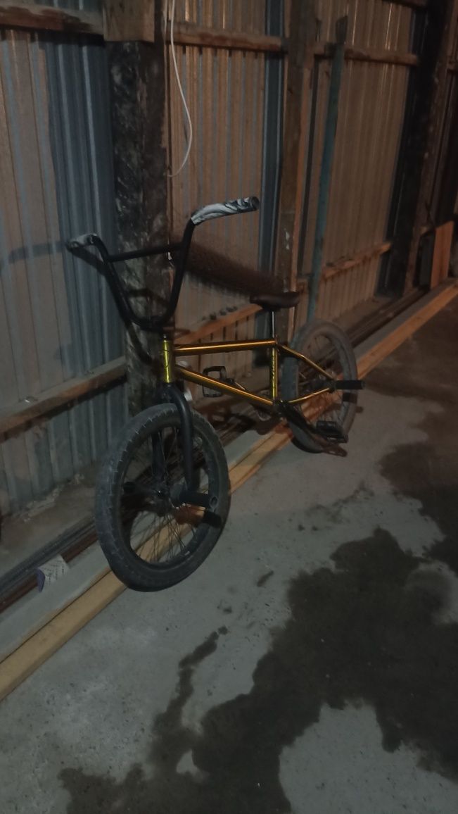 Продам BMX Фирменный Не Китай