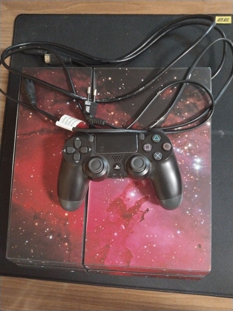 Продам б/у ps 4 fat