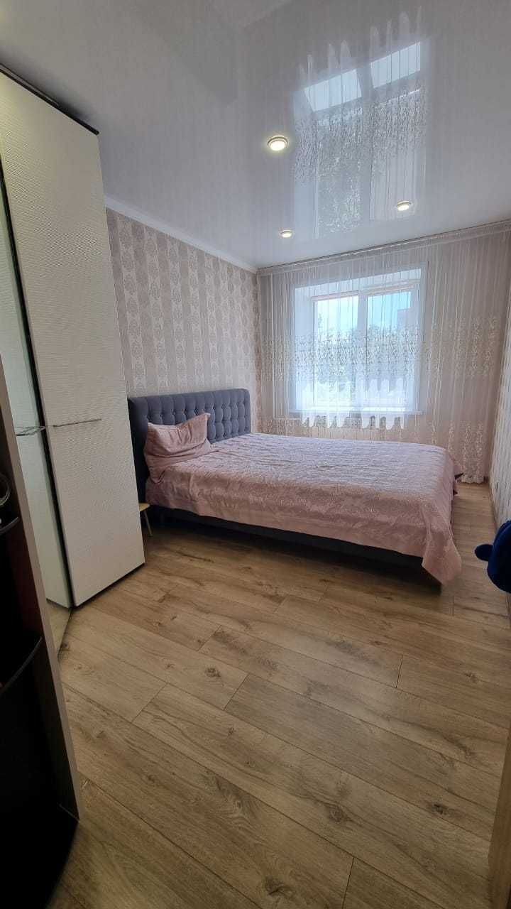 Продам 2-комнатную квартиру в районе ТЦ "Рахмет"