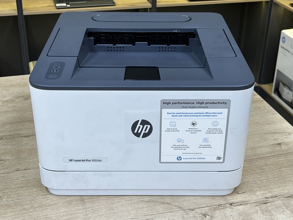 Принтер лазерный HP LaserJet Pro 3003dn, ч/б, А4. Цена нового 100к