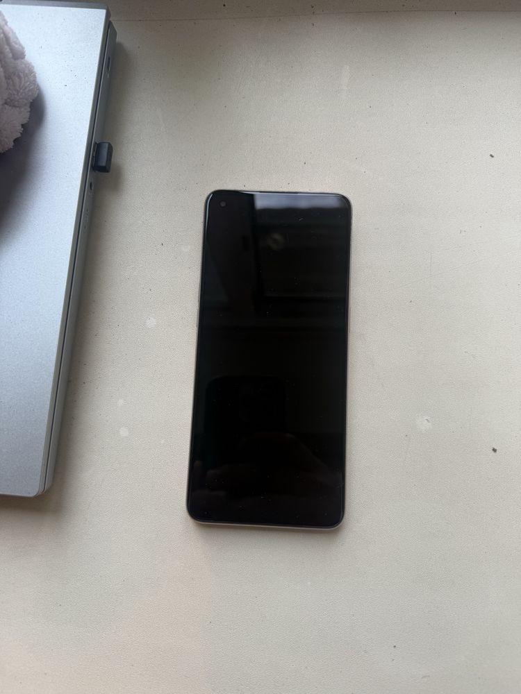 Продам OPPO Reno 7