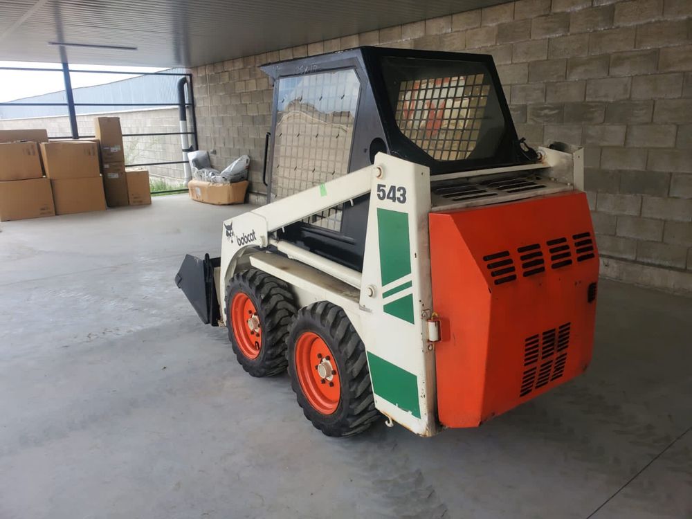 Погрузчик ковшовый BOBCAT 543 свежедоставлен из Японии