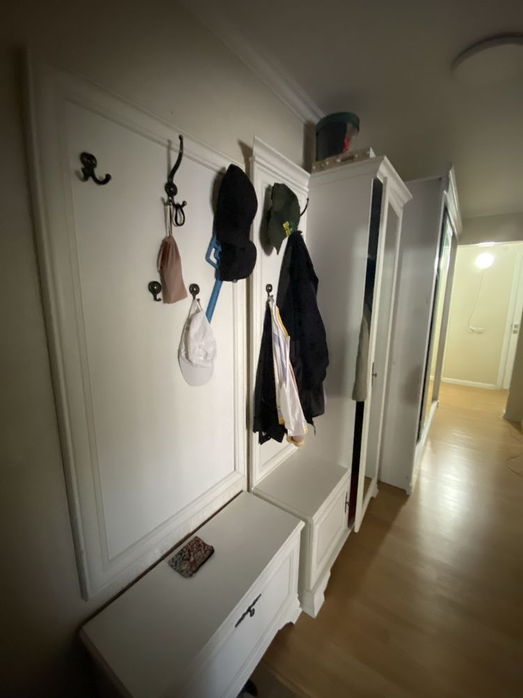 Продам прихожую б/у