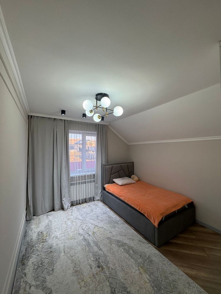 Продам дом в п. Бурундай, Алматинской обл- 170 кв.м, 6 ком, 4 сотки