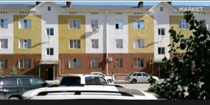 Продаю 2 кв квартира 1 этаж с подвалом