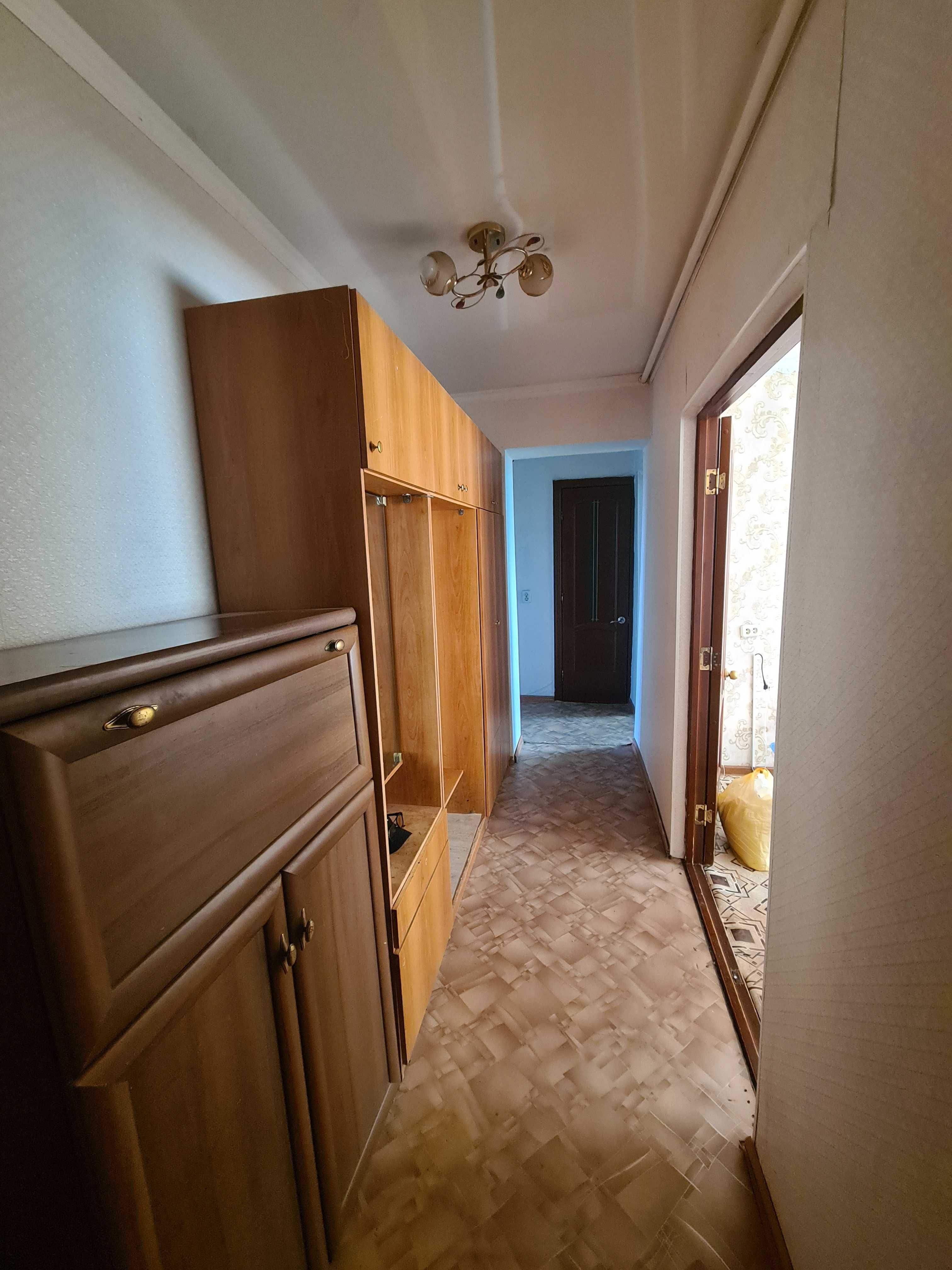 Продам 2хкомнатную Квартиру